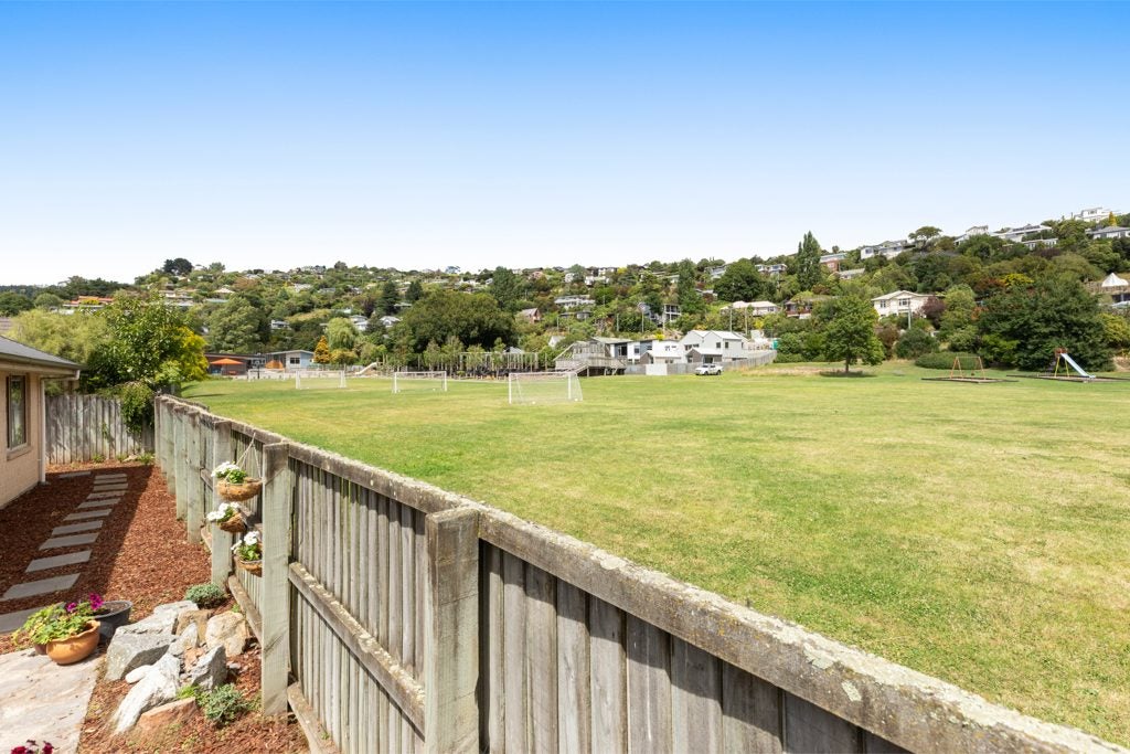 6D Albert Terrace, Saint Martins, Christchurch - Carousel 14