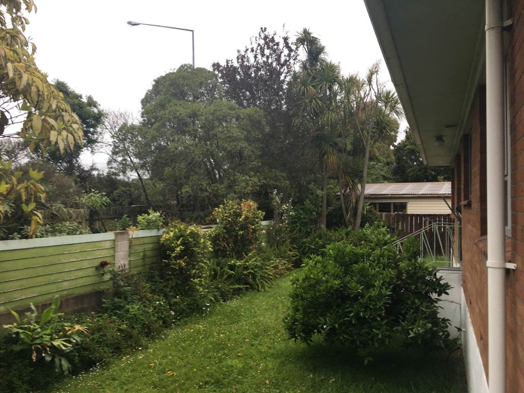2/78 Lawrence Crescent, Hillpark, Auckland - Carousel 3