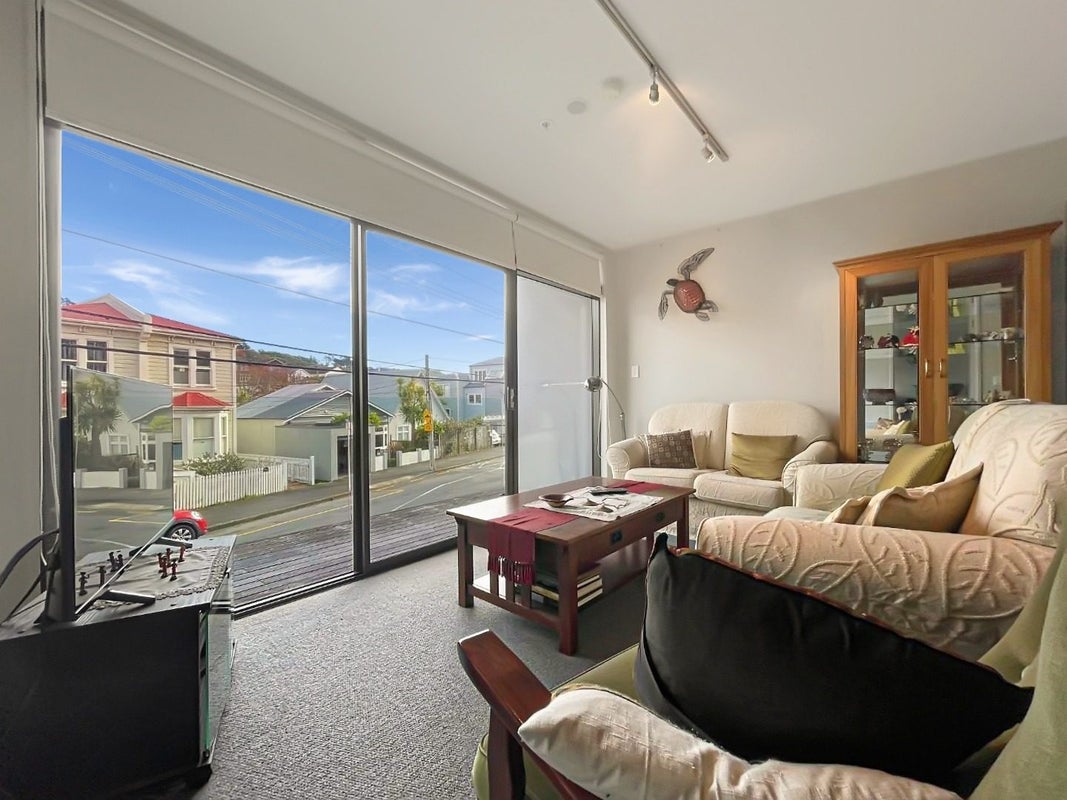 210/181 Tasman Street, Mount Cook, Wellington - Carousel 2