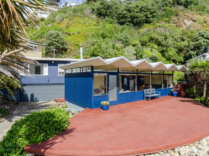214 Evans Bay Parade, Hataitai, Wellington - Carousel 2