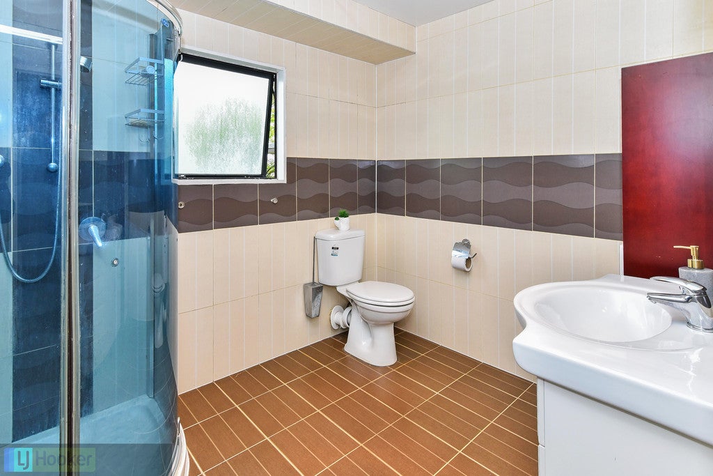 48 Maplesden Drive, Clendon Park, Auckland - Carousel 9