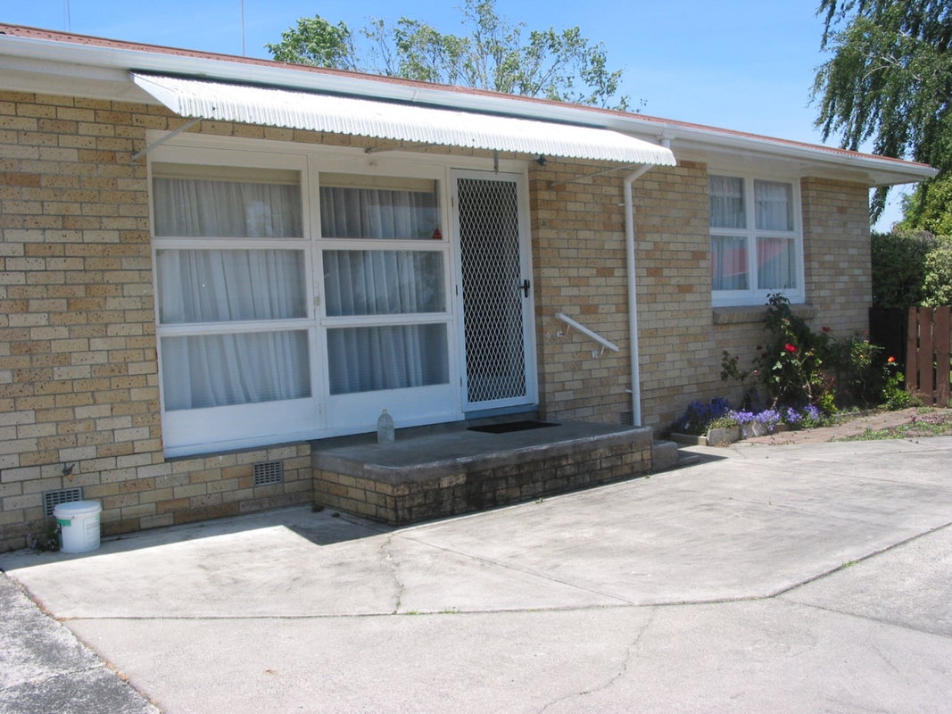 63A Te Aroha Street, Hamilton East, Hamilton - Carousel 2