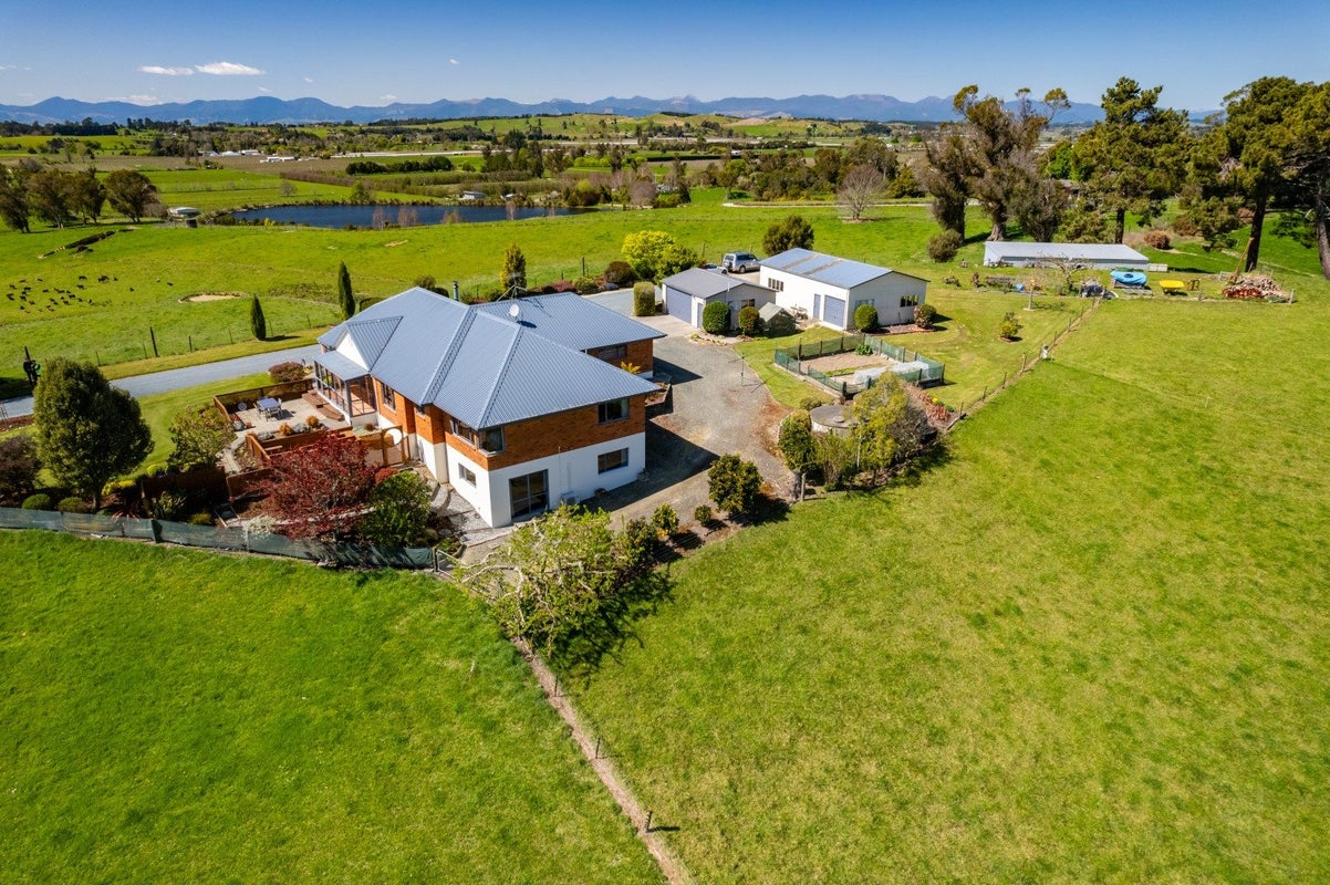 159 Mcbrydie Road, Lower Moutere - Carousel 2