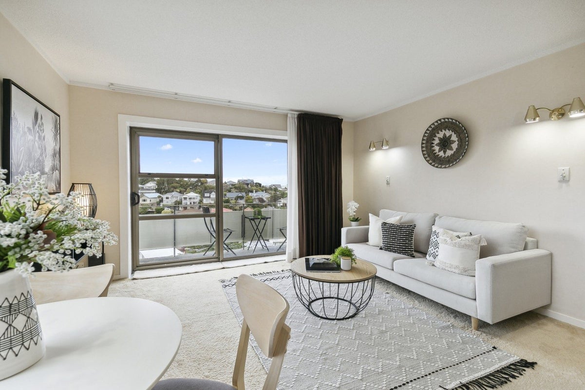 11/7 Konini Road, Hataitai, Wellington - Carousel 2