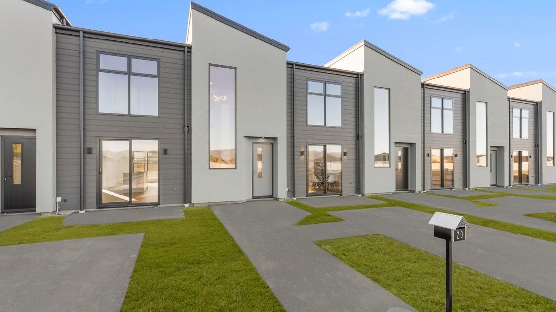 20 Naduru Lane, Wigram, Christchurch - Carousel 1