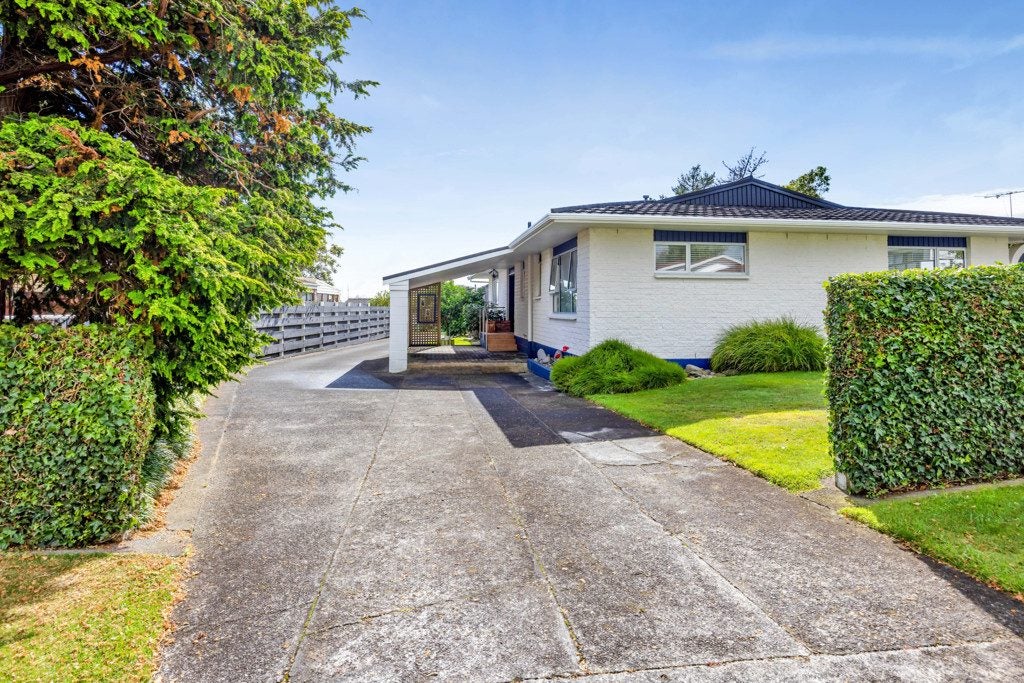 30 Truby King Street, Merrilands, New Plymouth - Carousel 20