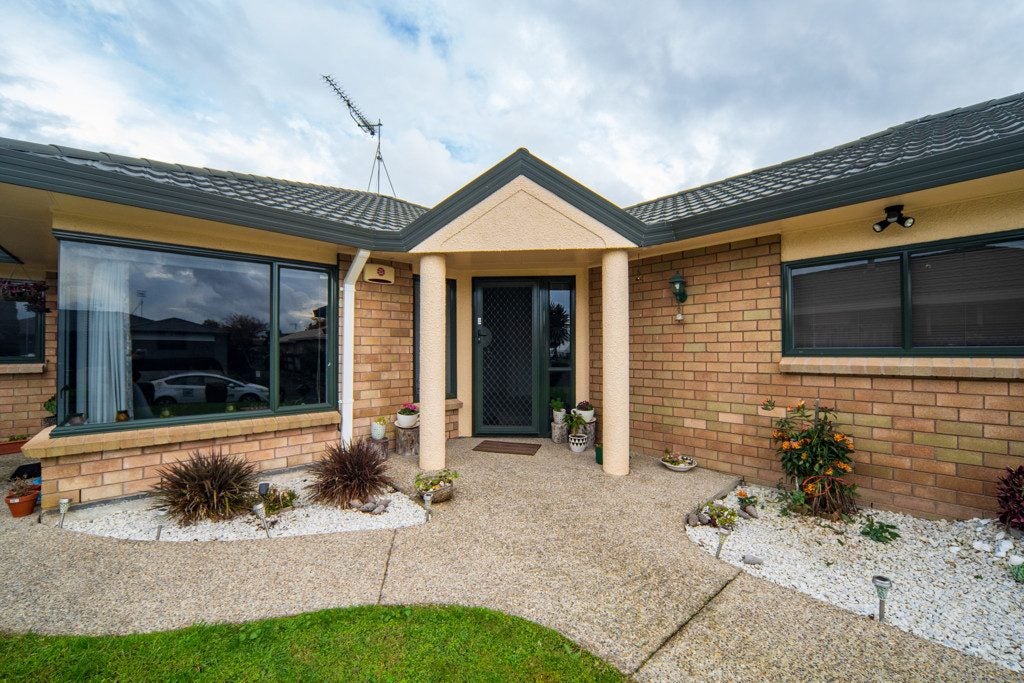 35 Hastings Place, Hamilton Lake, Hamilton - Carousel 1
