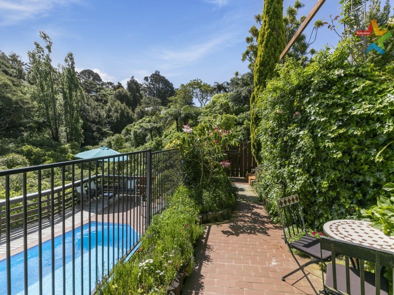 41 Belmont Terrace, Belmont, Lower Hutt - Carousel 20