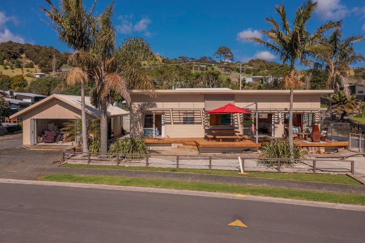 118 Opera Place, Whangapoua, Coromandel - Carousel 2