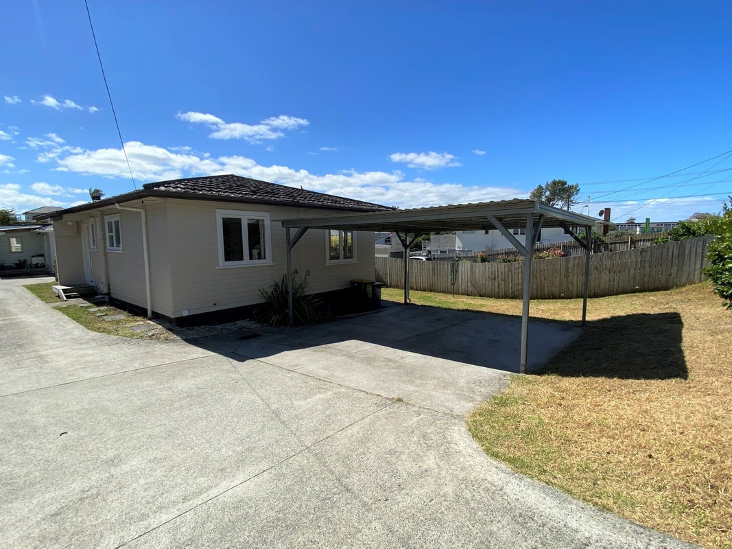 5A Barbary Avenue, Kelston, Auckland - Carousel 8