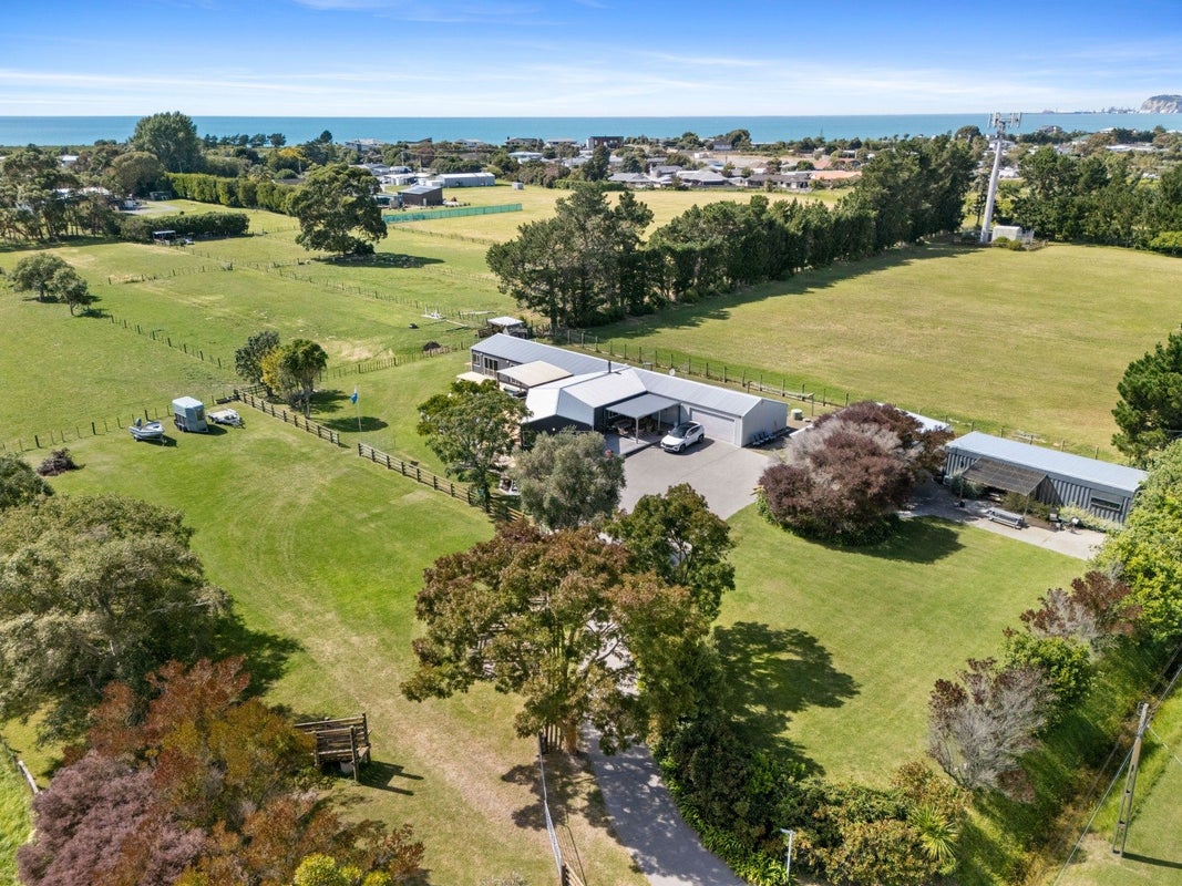 59 Buchanan Street, Bay View, Napier - Carousel 1