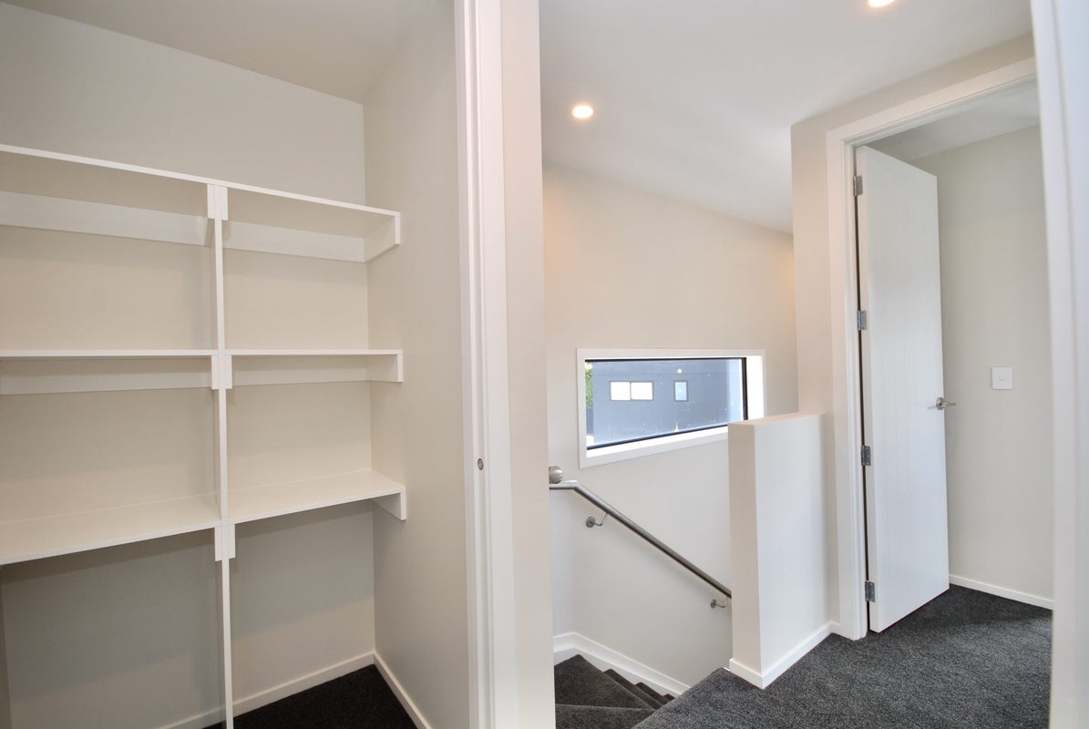 41A Camelot Place, Glenfield, Auckland - Carousel 14