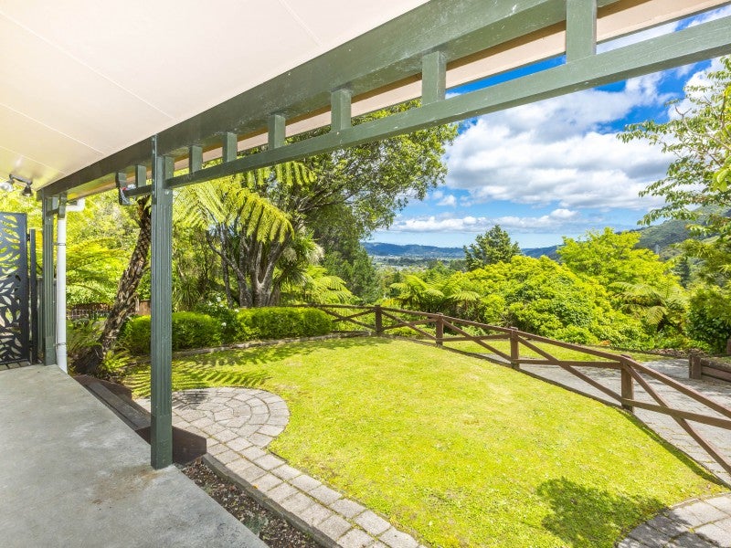 41 Sunnyview Drive, Brown Owl, Upper Hutt - Carousel 2