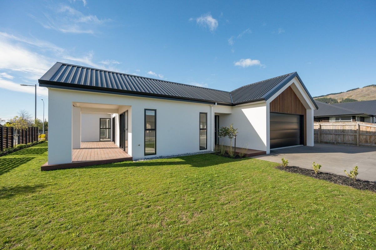 1 Greenway Crescent, Hope, Richmond - Carousel 34
