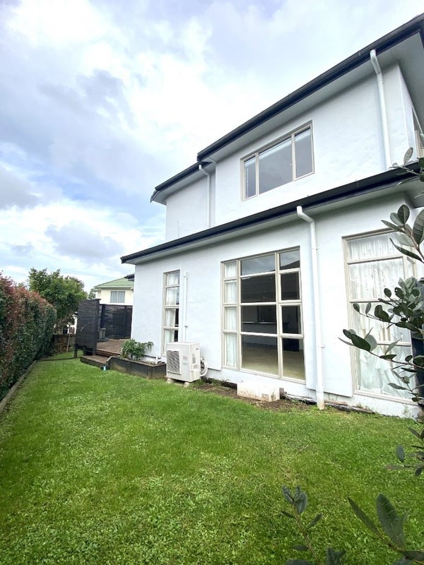 11 Gold Street, Albany Heights, Auckland - Carousel 14