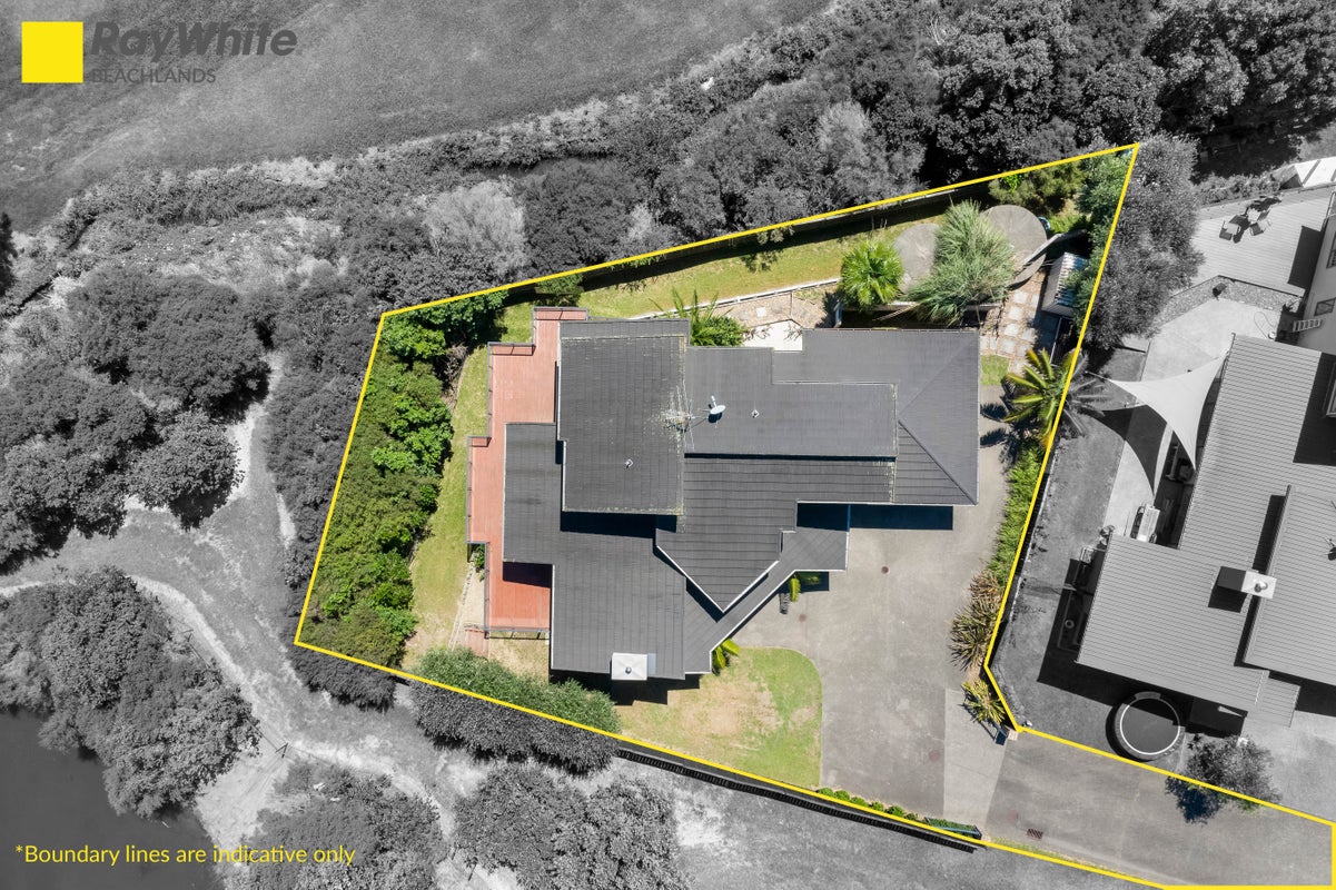 35 Pine Harbour Parade, Beachlands, Auckland - Carousel 2