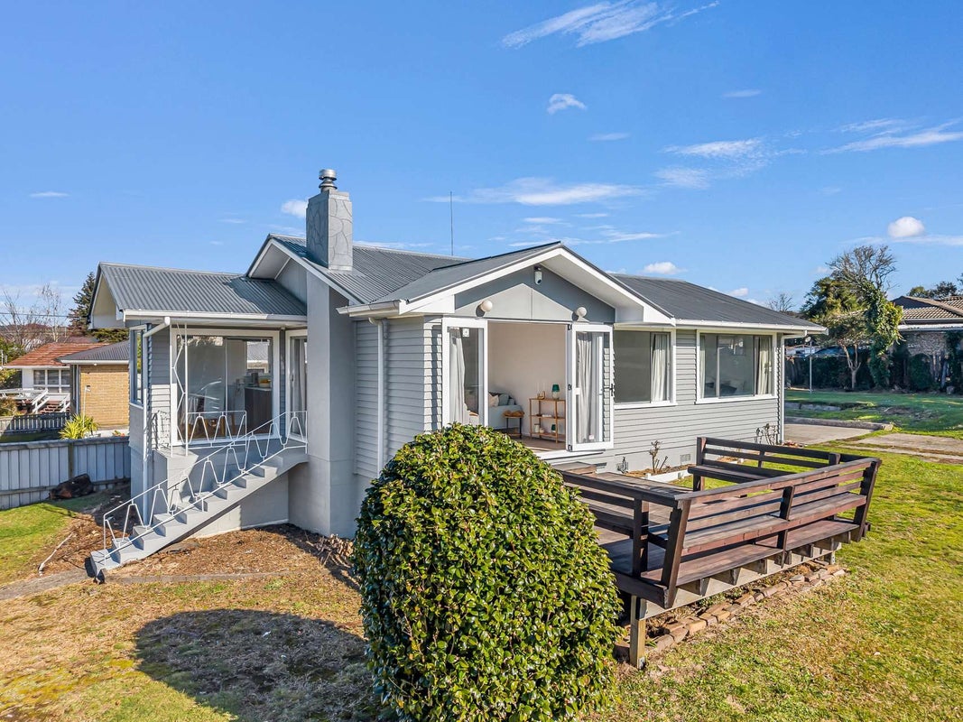 86 Edmund Road, Mangakakahi, Rotorua - Carousel 1