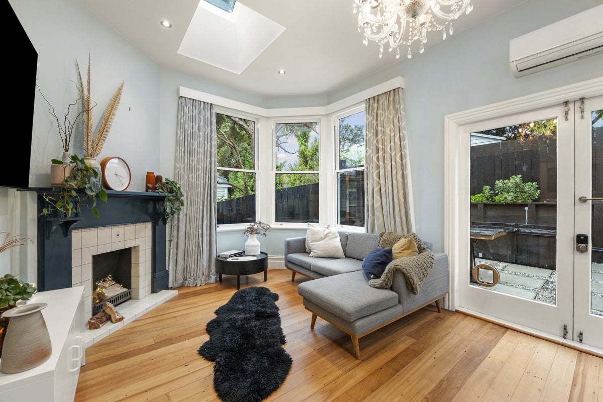 7 Manley Terrace, Newtown, Wellington - Carousel 2