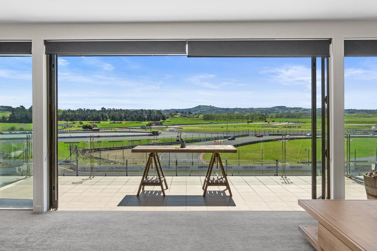 204/20 Hampton Downs Road, Hampton Downs, HAMPTON DOWNS - Carousel 1