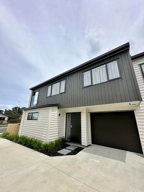 78 West Harbour Drive, West Harbour, Auckland - Carousel 1