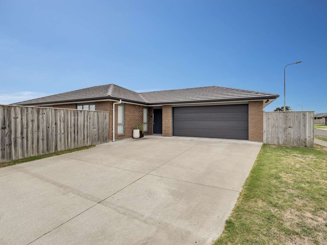 28 Simon Street, Tawhero, Whanganui - Carousel 2