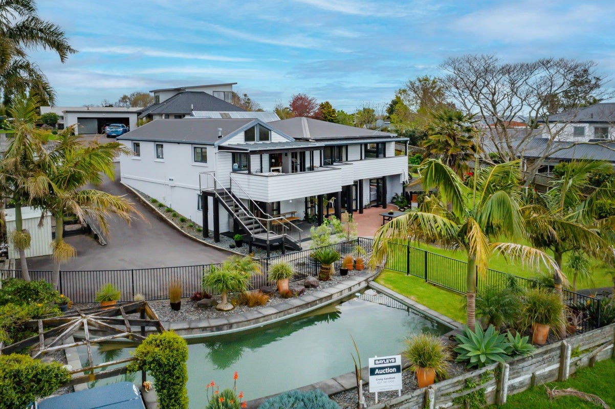 35 Levers Road, Matua, Tauranga - Carousel 1