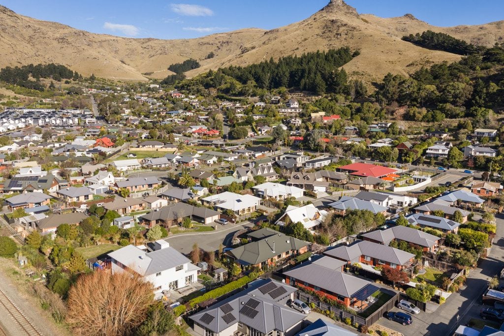 7 Romar Lane, Heathcote Valley, Christchurch - Carousel 36