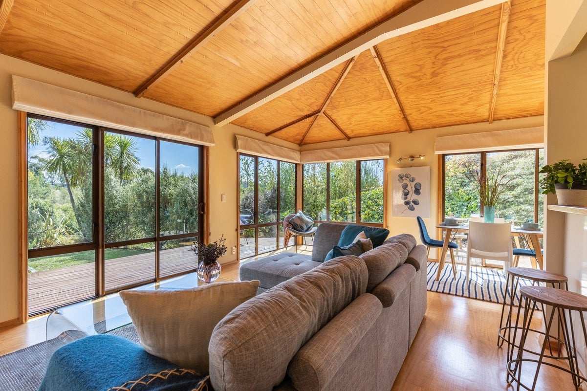 209 Westdale Road, Redwood Valley - Carousel 2