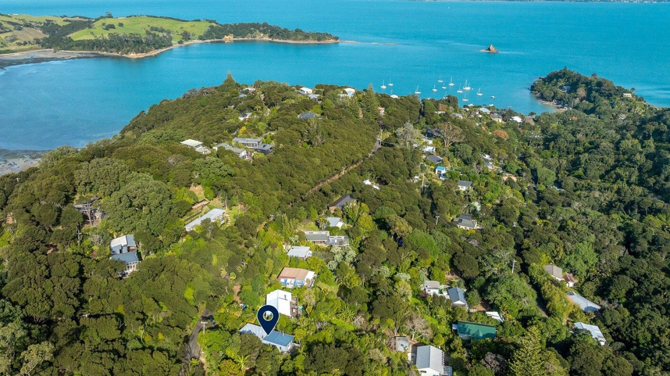 41 Fairview Crescent, Omiha, Waiheke Island - Carousel 30