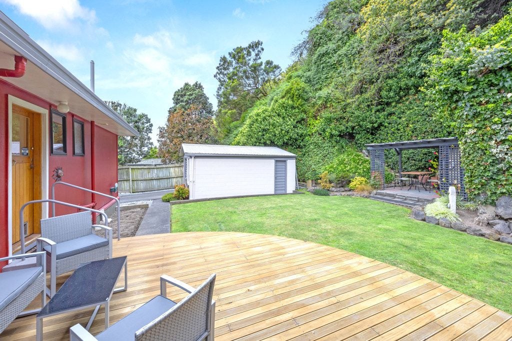 7 Glenstrae Road, Redcliffs, Christchurch - Carousel 2