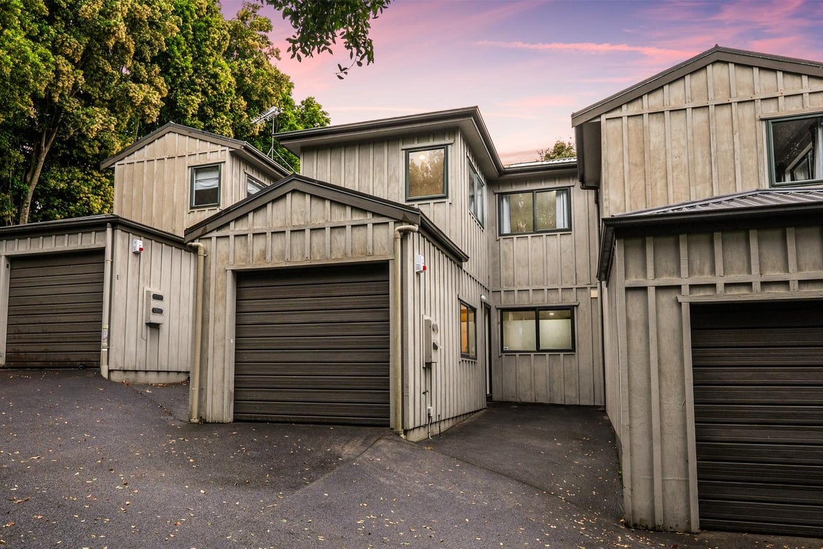 135D Triangle Road, Massey, Auckland - Carousel 1