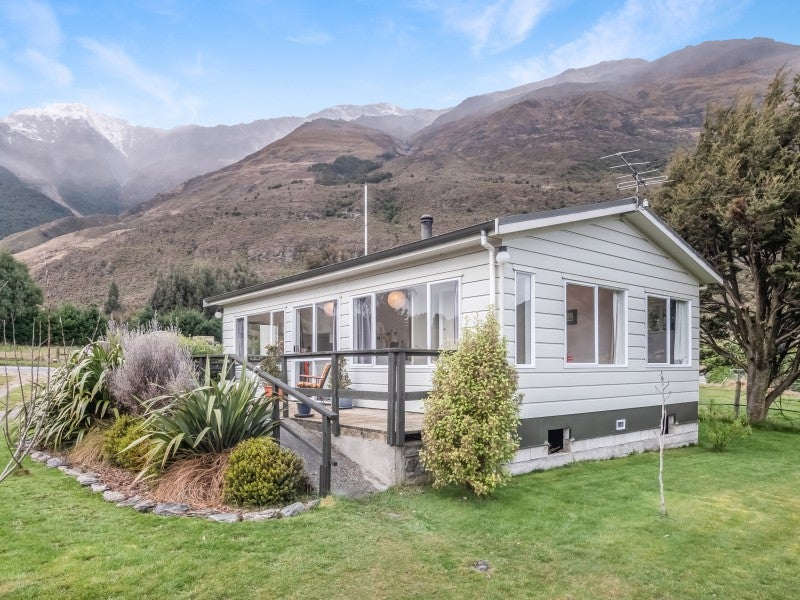 21 Kiwi Street, Makarora, Wanaka - Carousel 2