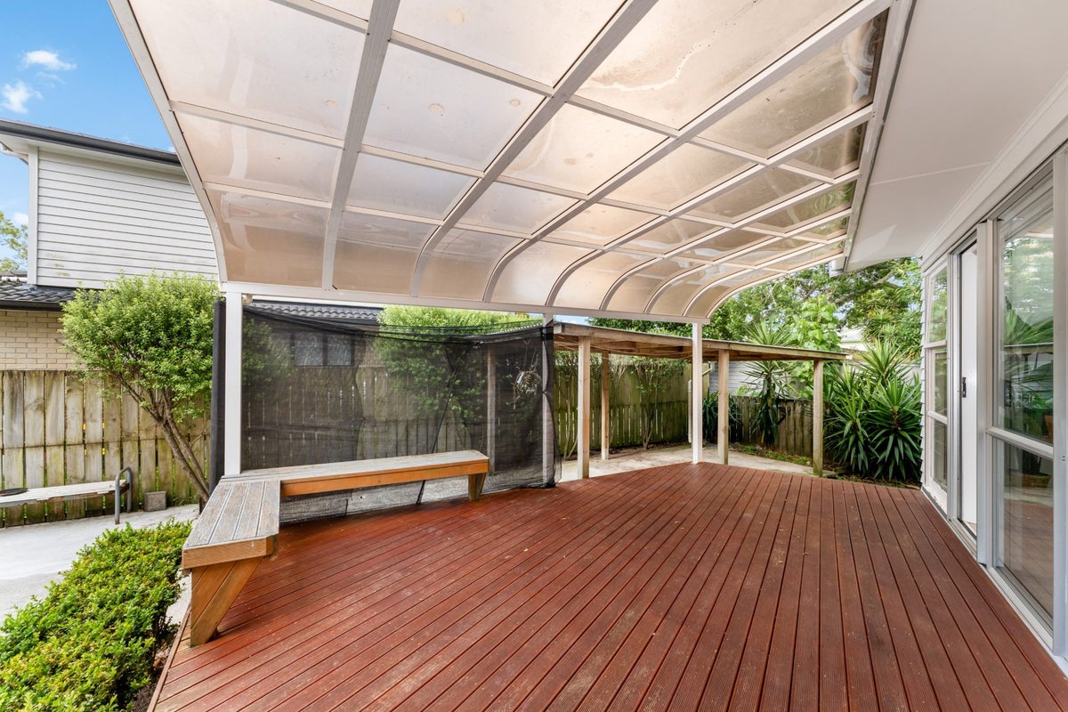 30C Pinedale Place, Henderson, Auckland - Carousel 2