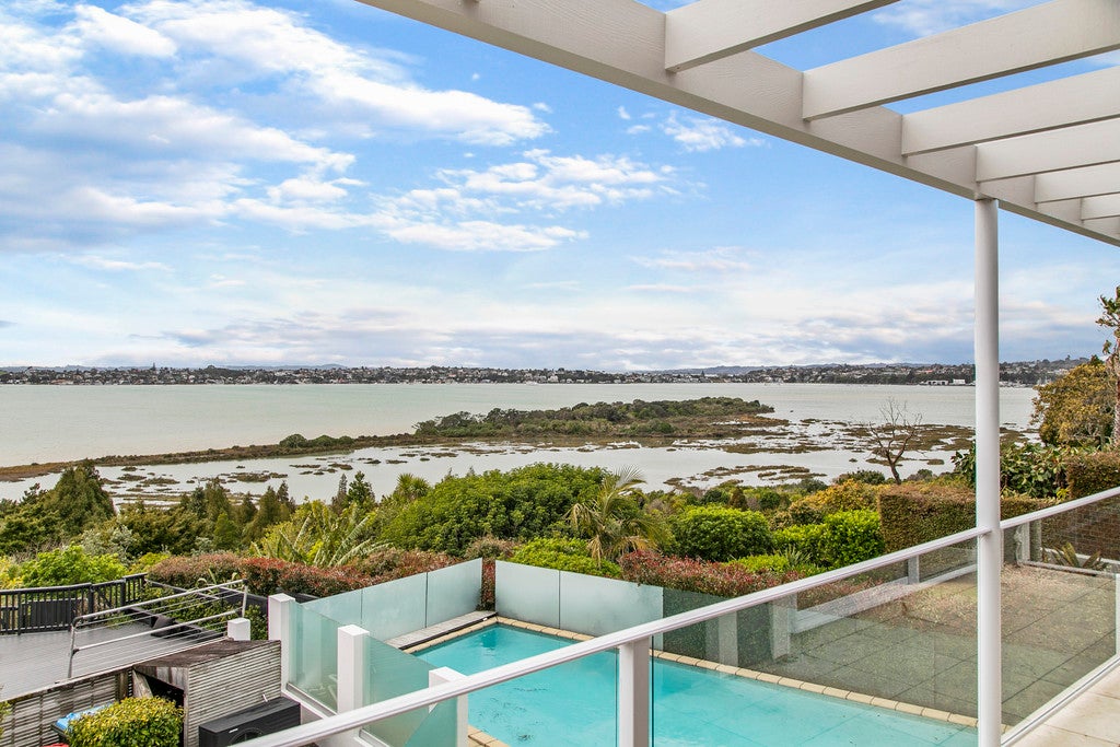 9A Calder Place, Wai o Taiki Bay, Auckland - Carousel 16