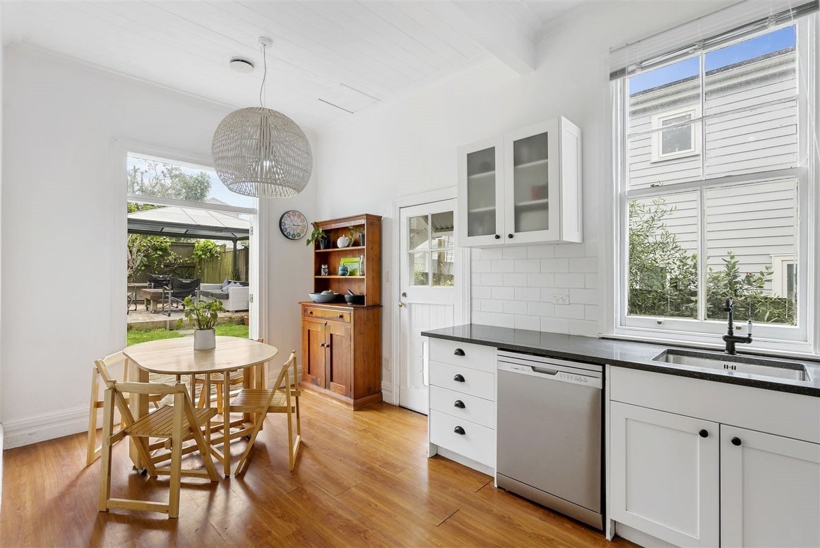 36 William Bond Street, Stanley Point, Auckland - Carousel 2