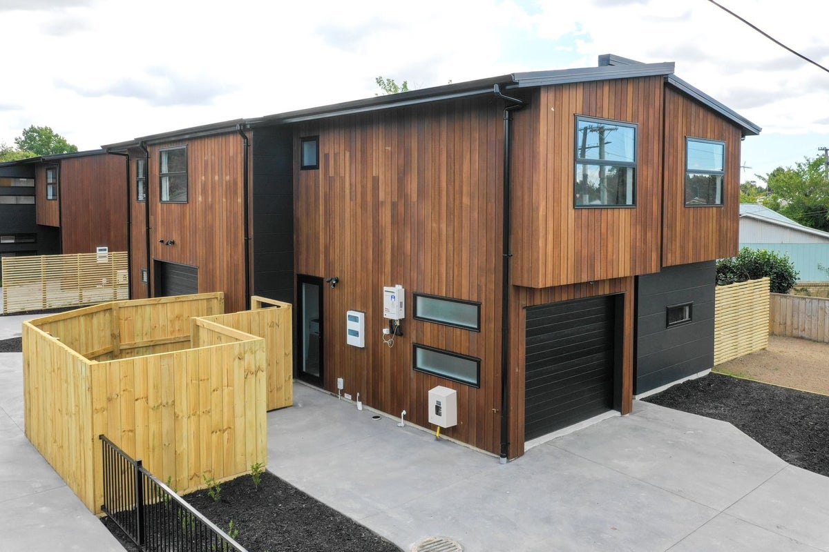 1/3 Elmira Avenue, Chartwell, Hamilton - Carousel 1