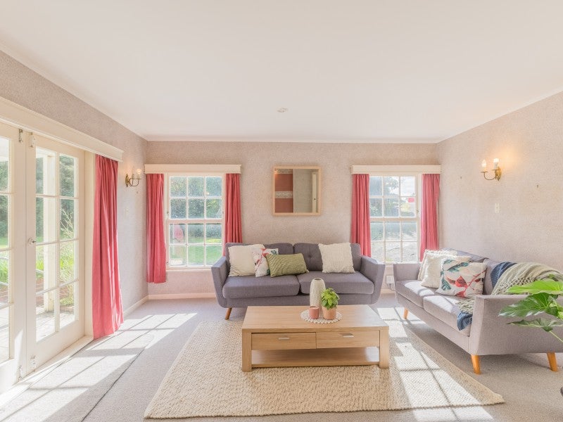 27 Renown Road, Raumati South, Paraparaumu - Carousel 2