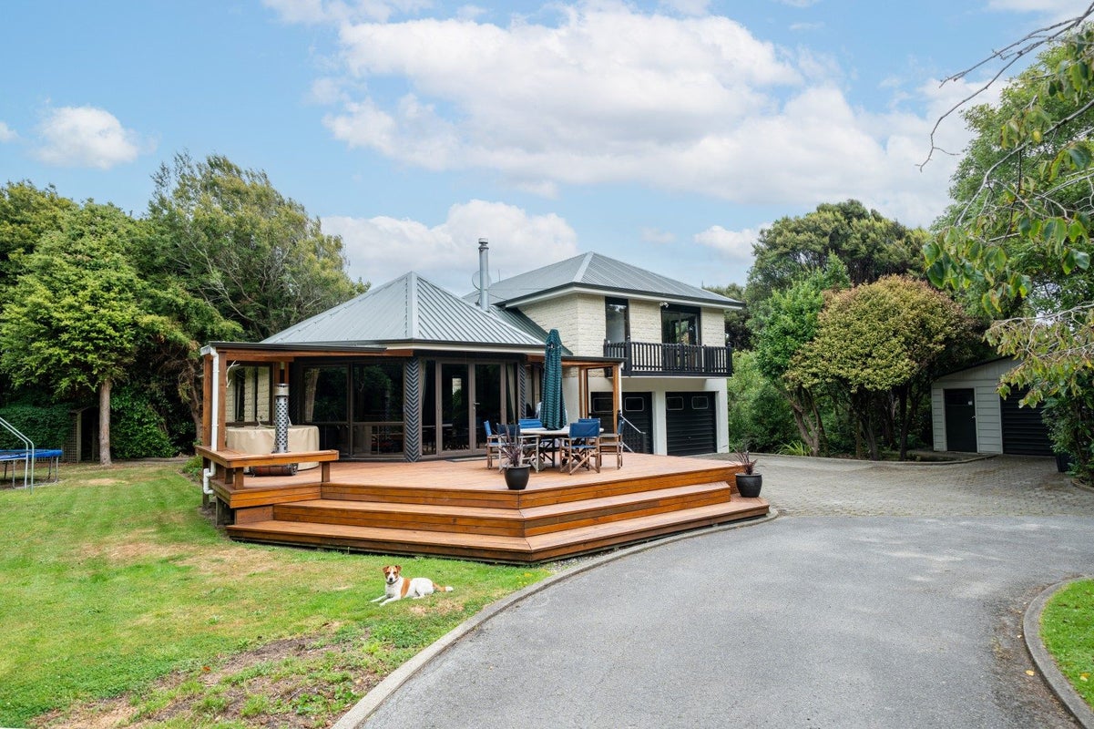 26 Grant Road, Otatara, Invercargill - Carousel 1