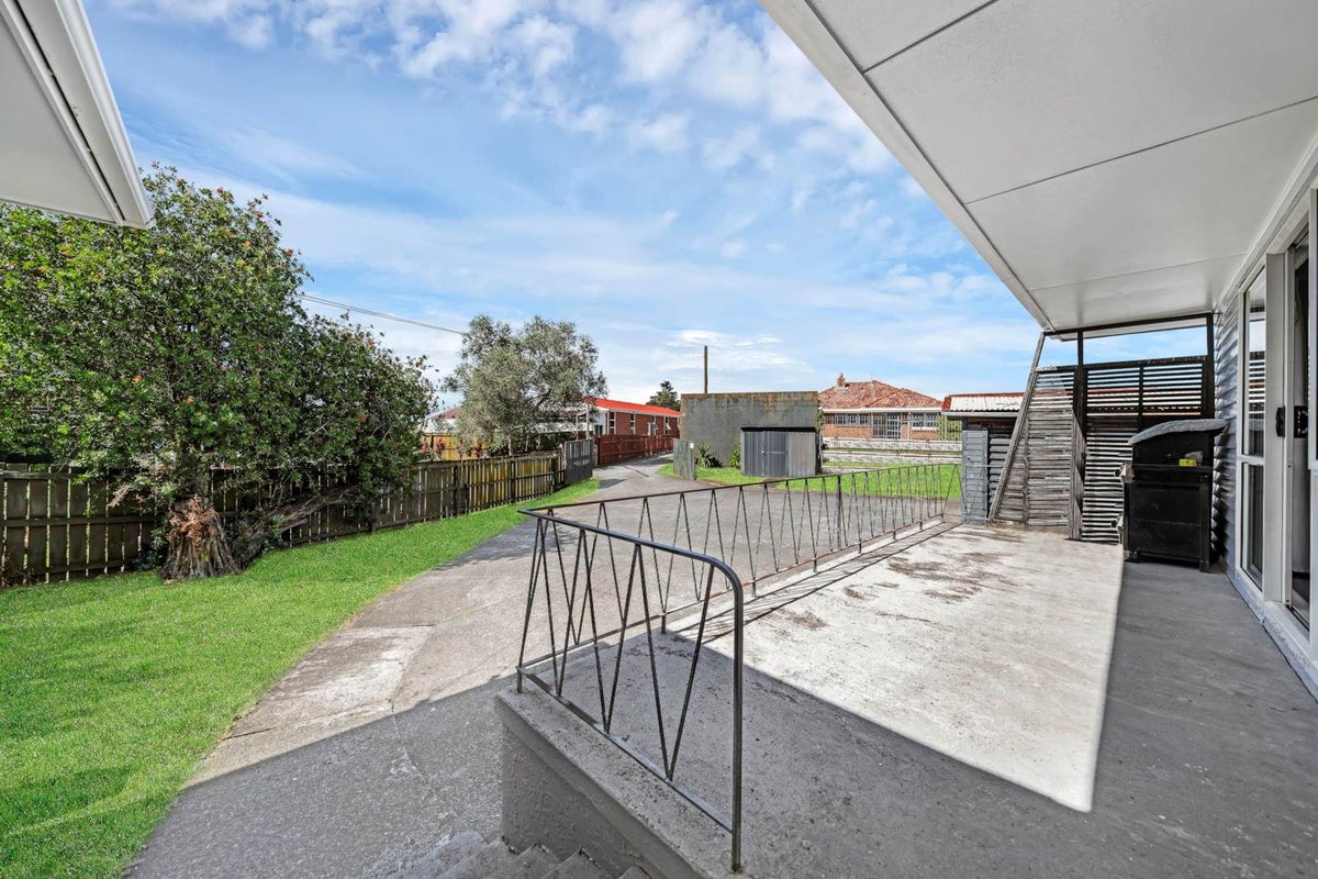 67 Church Street, Otahuhu, Auckland - Carousel 19