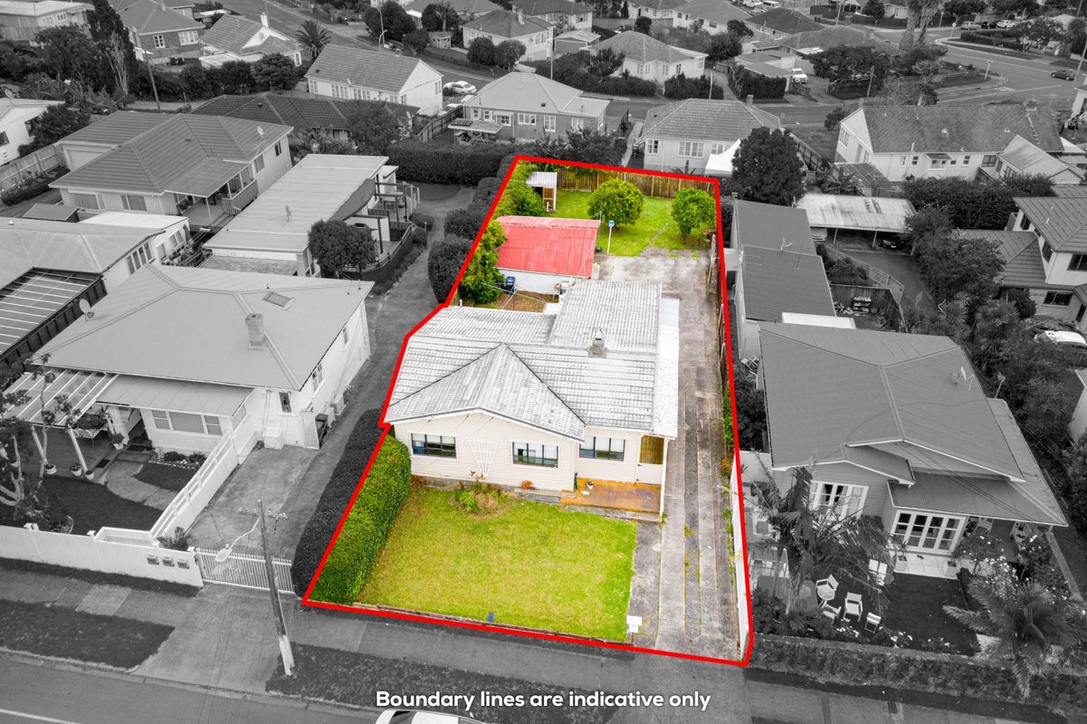 261 Mount Albert Road, Wesley, Auckland - Carousel 1