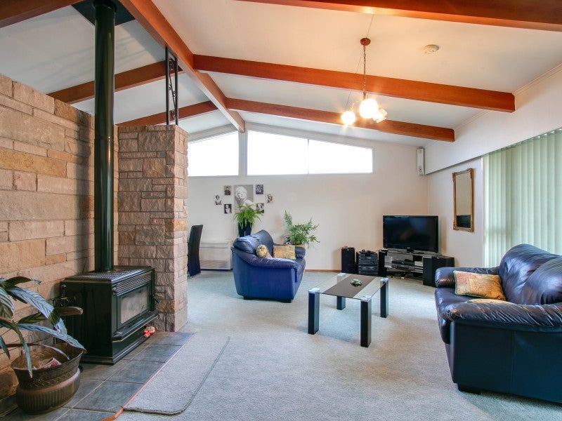 2 Henry Hill Street, Marewa, Napier - Carousel 2