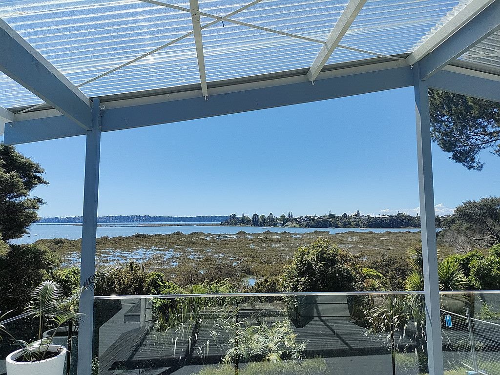 54 Allington Road, Massey, Auckland - Carousel 1
