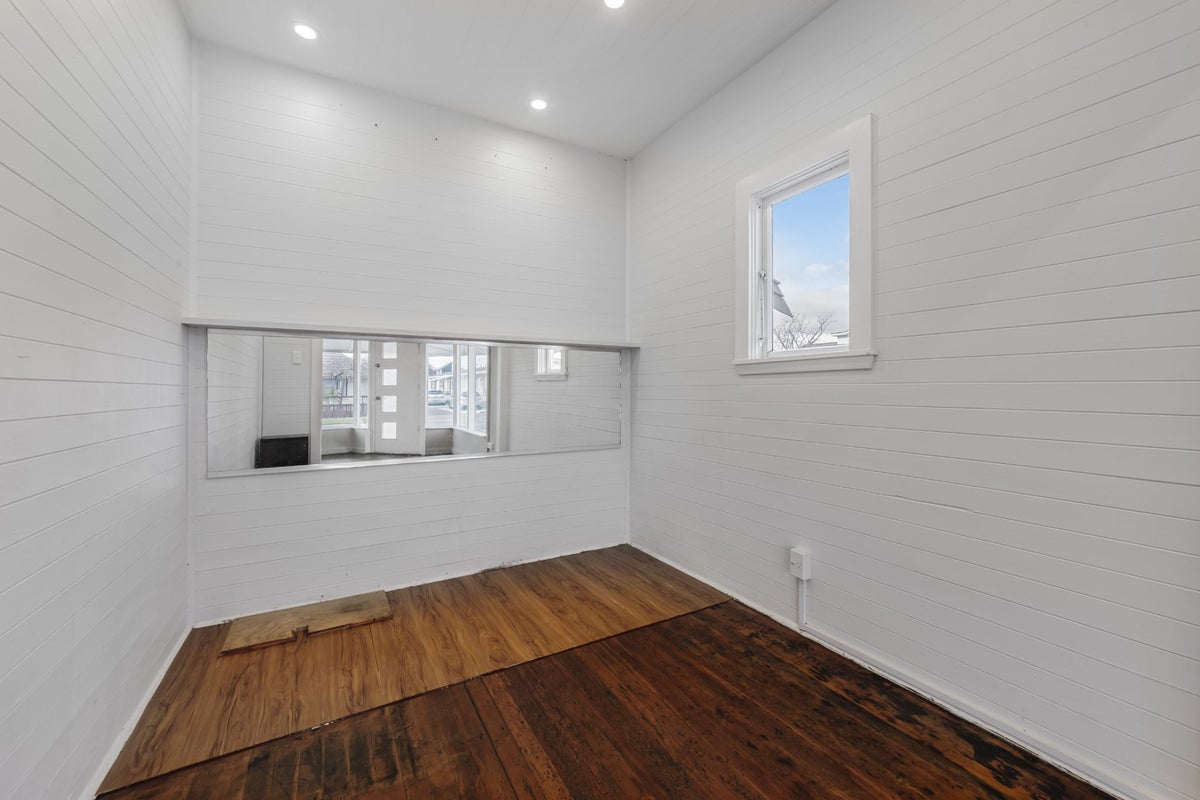 210 Colombo Street, Sydenham, Christchurch - Carousel 16