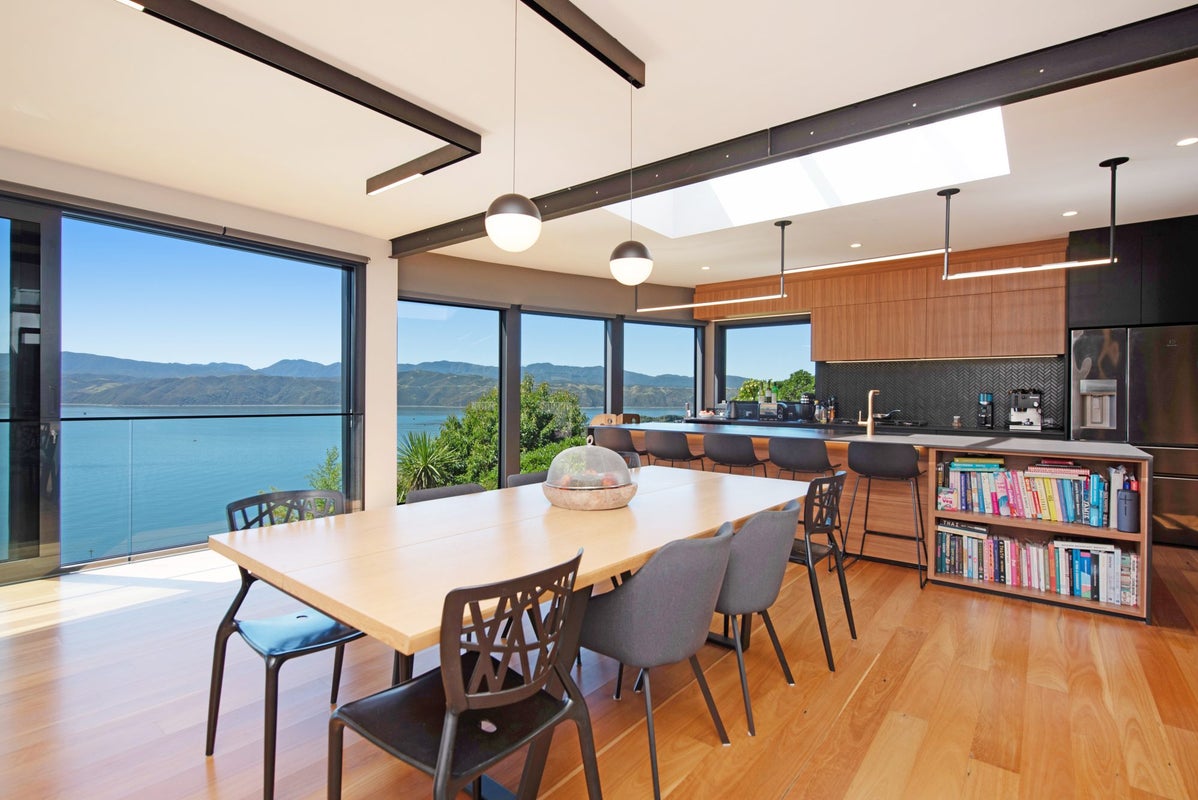78 Seatoun Heights Road, Seatoun, Wellington - Carousel 2