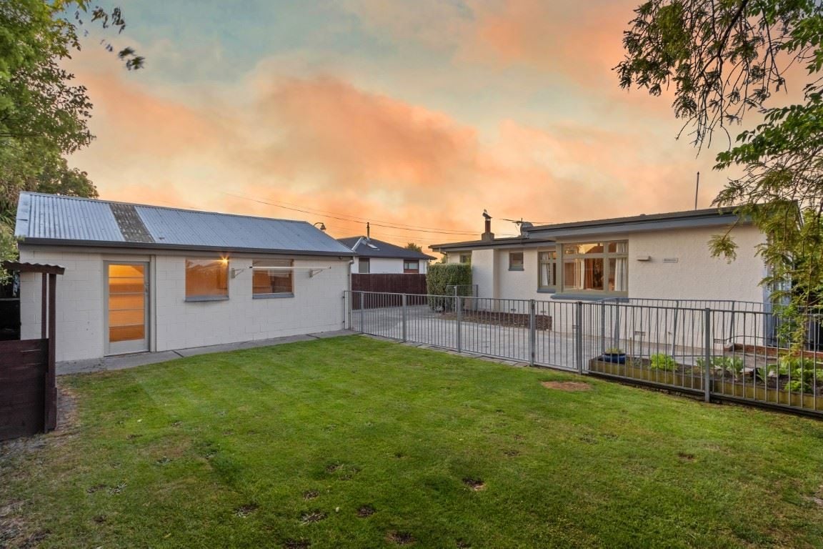16 McIntyre Street, Shirley, Christchurch - Carousel 13