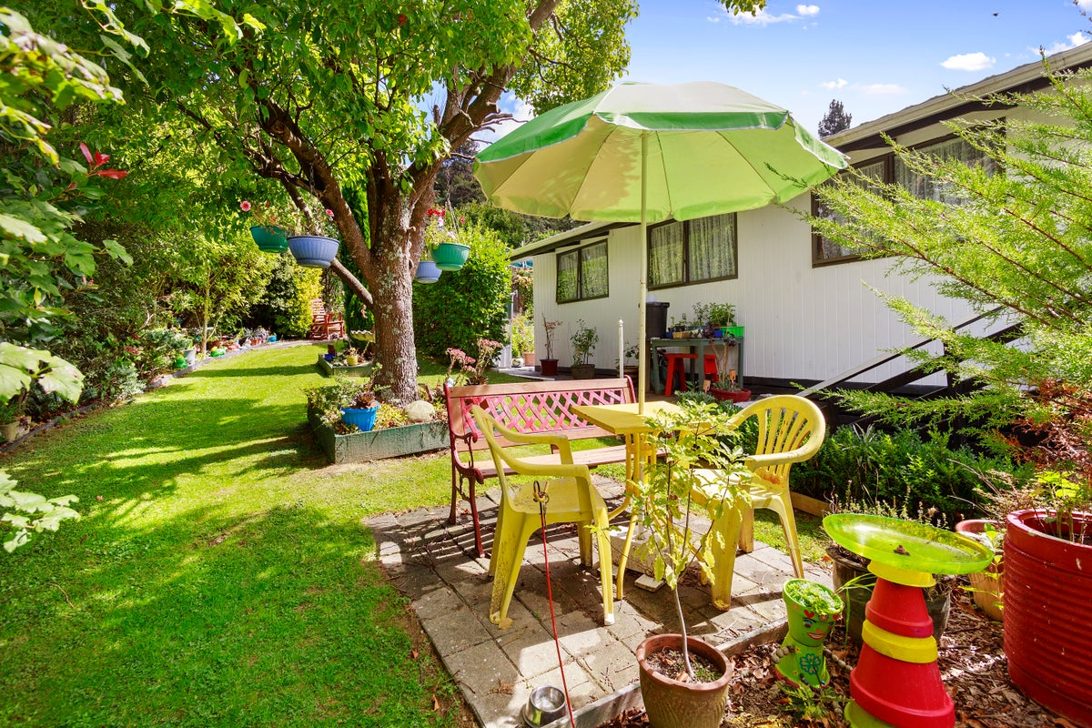 158 George Street, Stokes Valley, Lower Hutt - Carousel 2