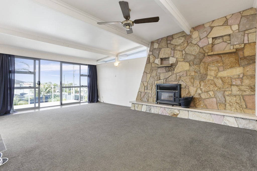 413 East Coast Road, Mairangi Bay, Auckland - Carousel 2