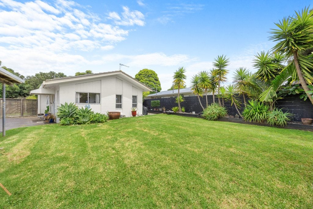 2/52 Merton Road, St Johns, Auckland - Carousel 1