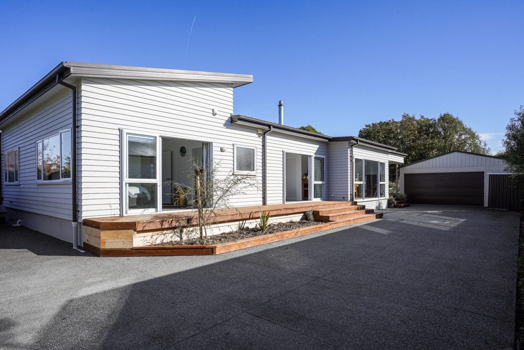 18 Stalkers Road, Woodend Beach, Kaiapoi - Carousel 1