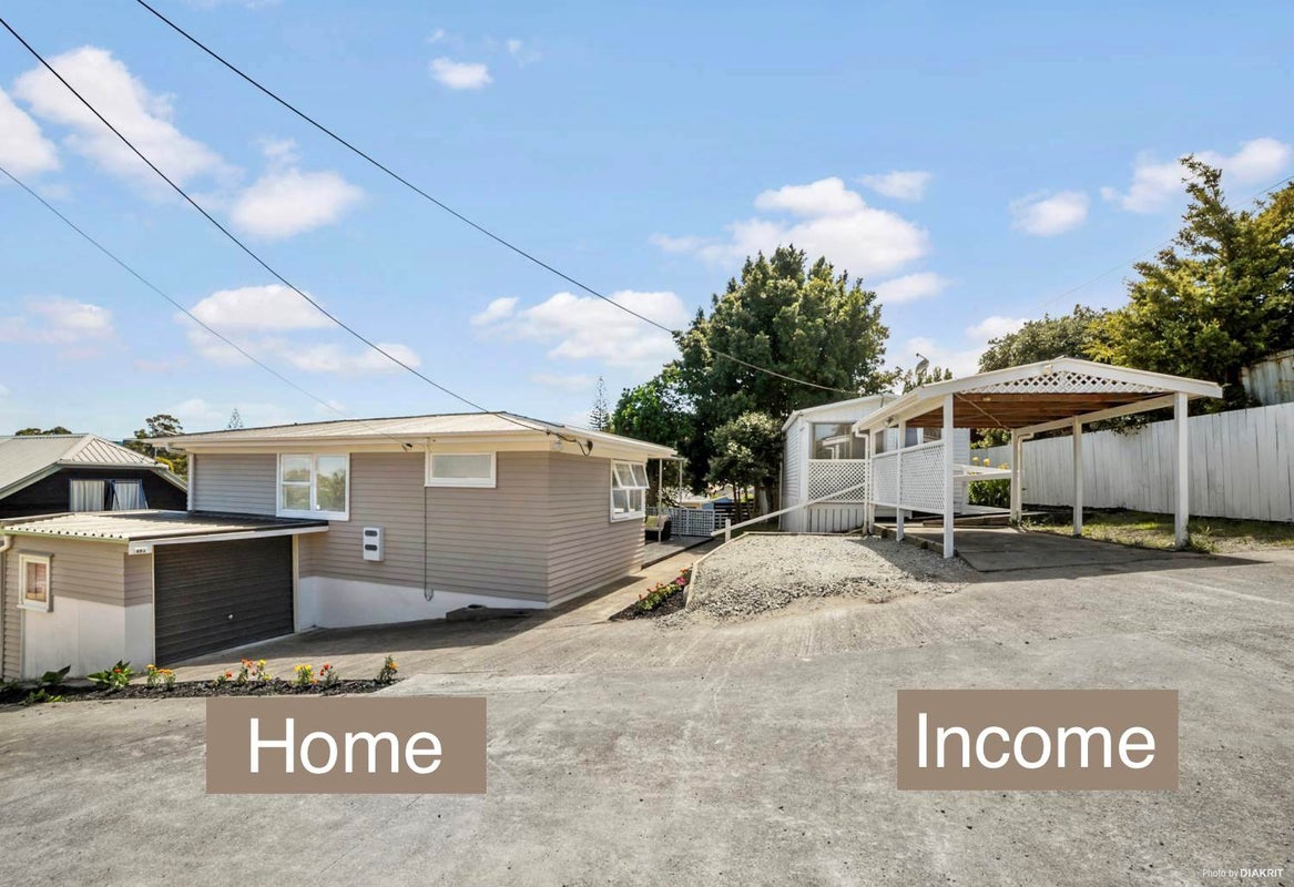 1/69A CHIVALRY RD, Glenfield, North Shore City - Carousel 1